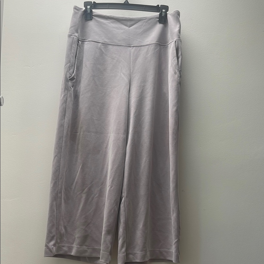 Athleta Wide-Leg Lounge Pants in Taupe Gray - Size L